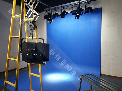 校园电视台虚拟演播室灯光 小型虚拟演播室装修(图6)